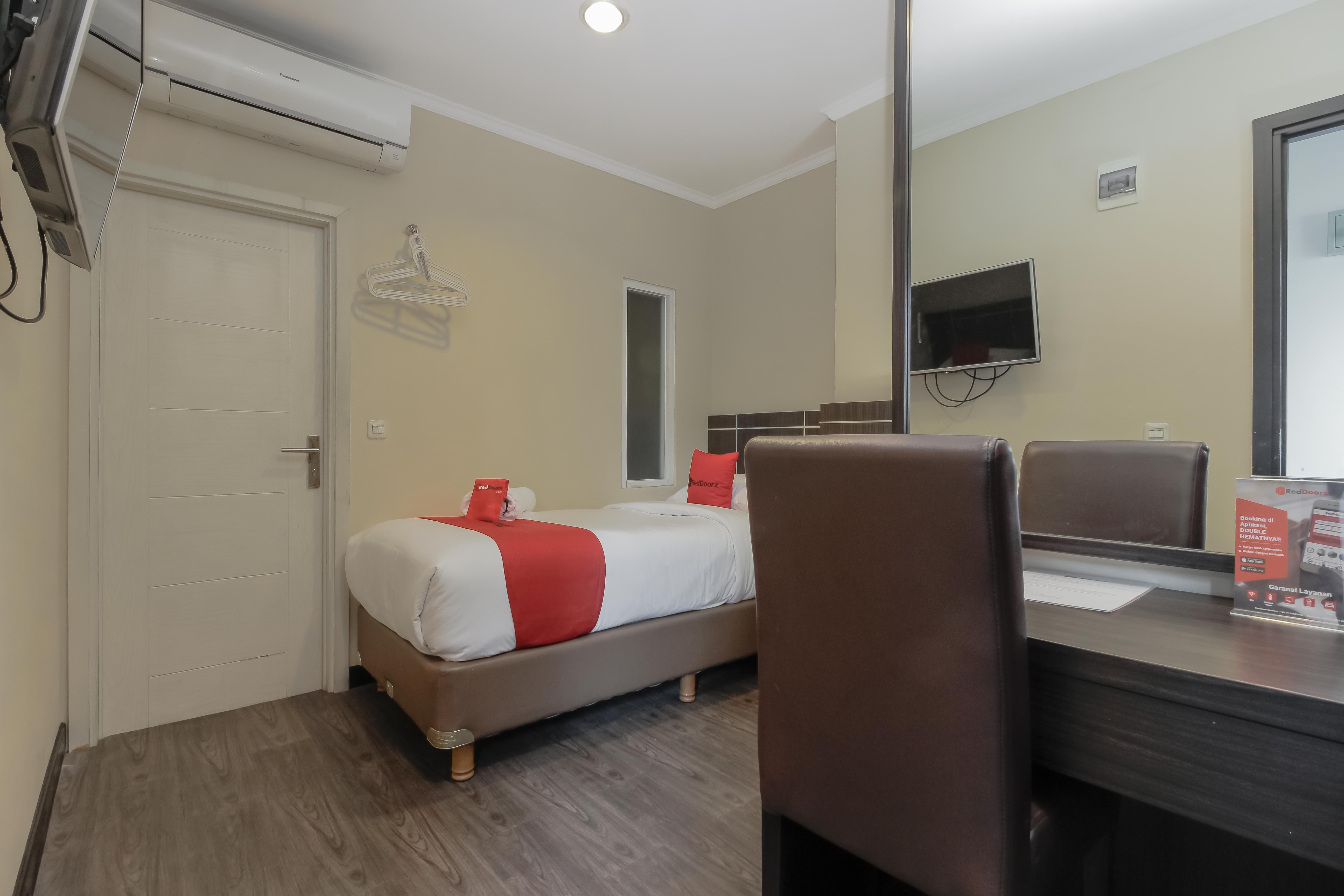 Reddoorz @ Thamrin Hotel 3*
